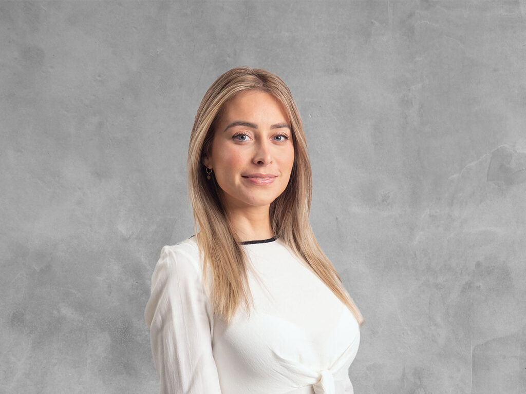 Thayse Sartorelli Bortolomiol